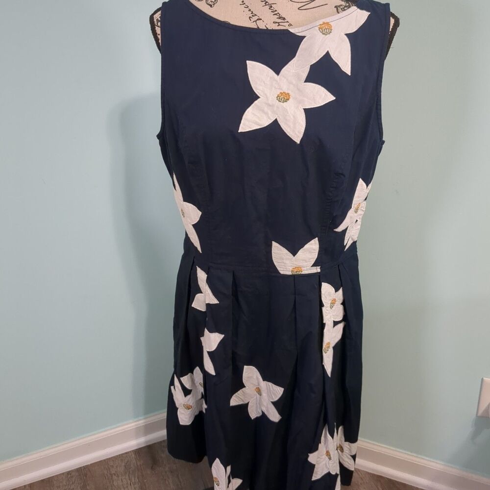 Eshakti Navy Blue Gold Embroidered Floral Dress large 14 Fit & Flare Pockets